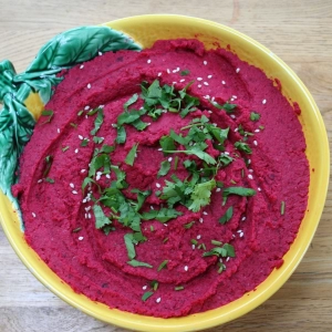 humus-barbabietola-w hummus di ceci